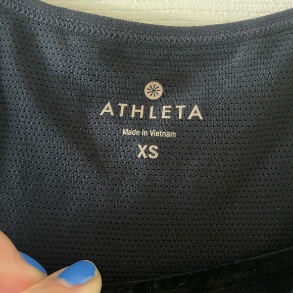Athleta sports bra/tank top • women’s size XS - Picture 2 of 9